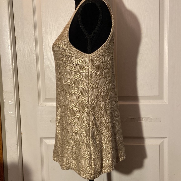 Moth Anthropologie Grey Metallic Knit Top Tank sz M - Picture 3 of 7